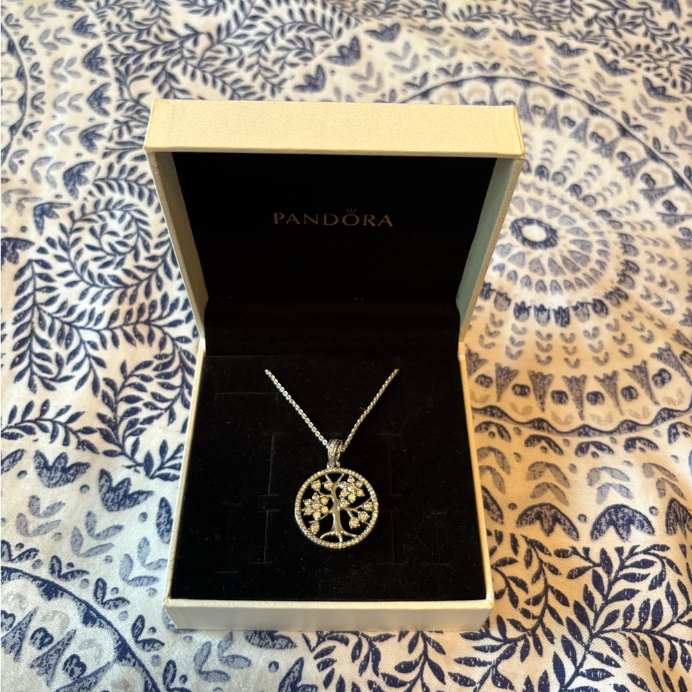 Authentic Pandora Family Tree Necklace with Clear Cubic Zirconia